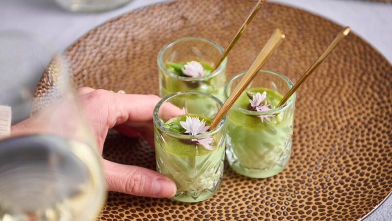 Vermaat-food-warm hapje - groene asperge met hazelnoot en samamusi